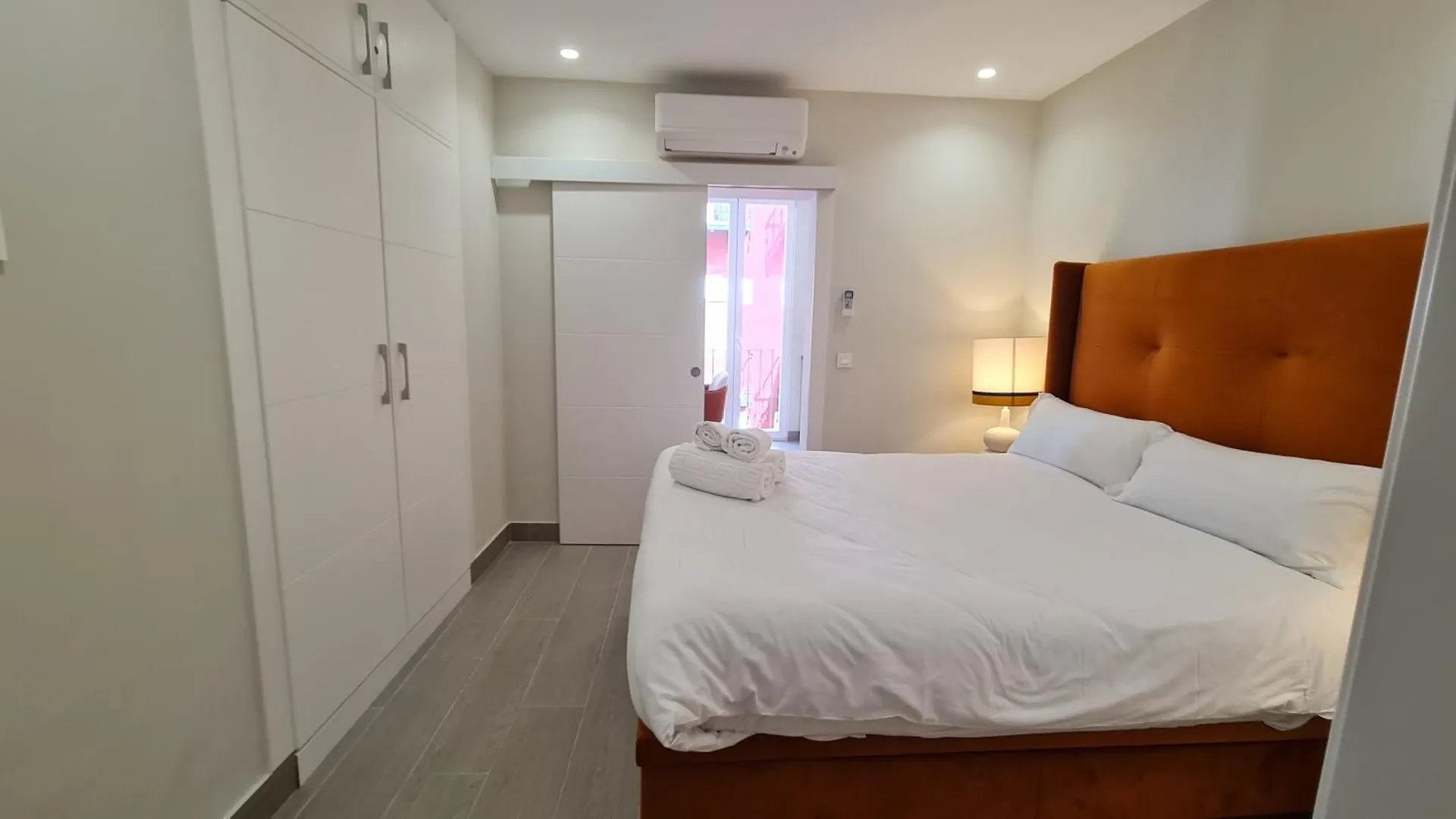 Navas 201 Elegant Suite Granada 0*,  İspanya