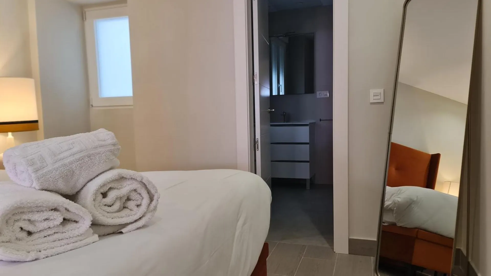 Navas 201 Elegant Suite Granada 0*,